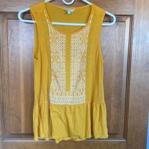 Lucky Brand Embroidered Peplum Top. Goldenrod. Size small.